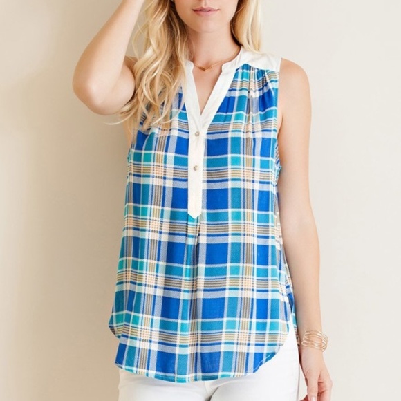*CLEARANCE* Blue Plaid Sleeveless Collarless Top - Picture 2 of 8